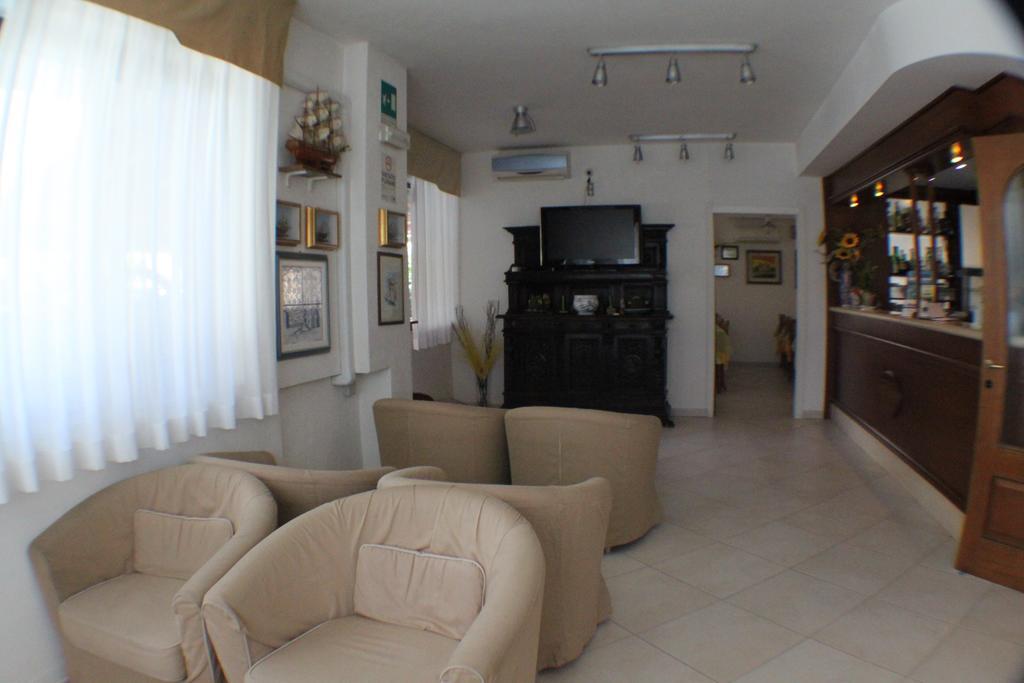 Hotel Europa Albissola Marina Esterno foto
