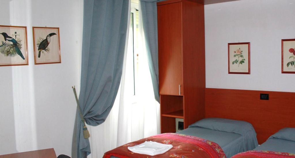 Hotel Europa Albissola Marina Camera foto