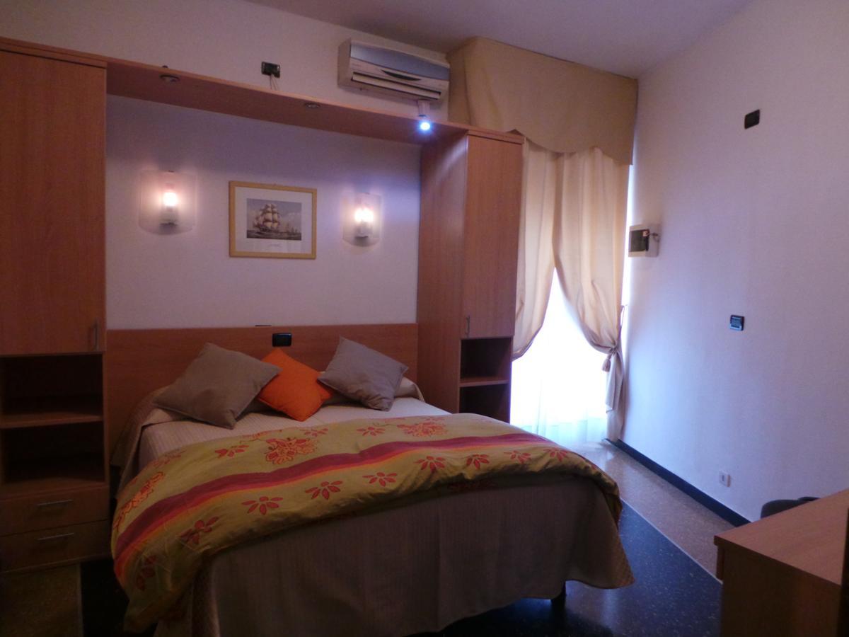 Hotel Europa Albissola Marina Esterno foto