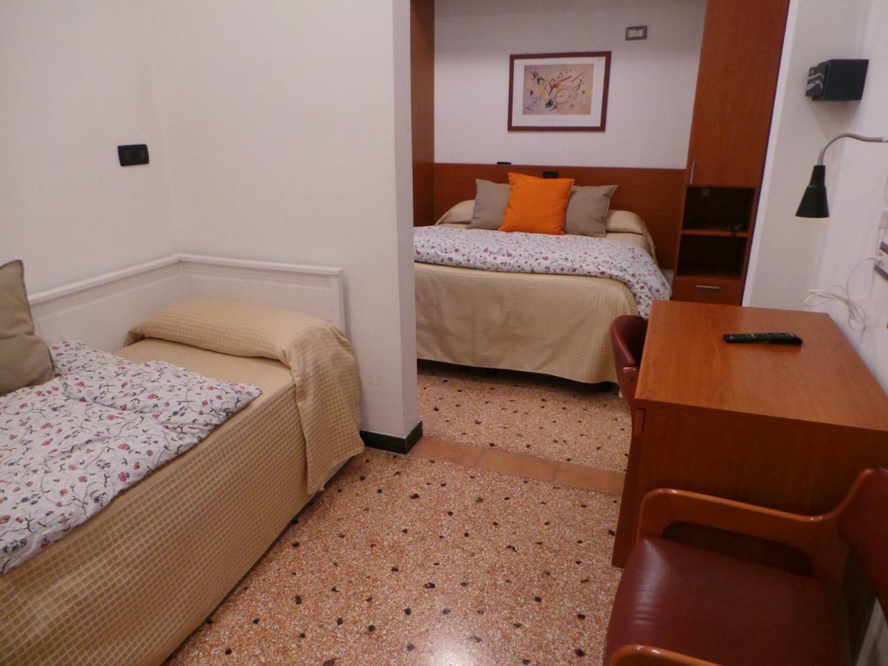 Hotel Europa Albissola Marina Esterno foto